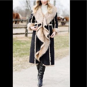 🎉HOST PICK🎉 NWT Fabulous Faux Furs - Faux Fur-Lined Longline Coat-Size XS